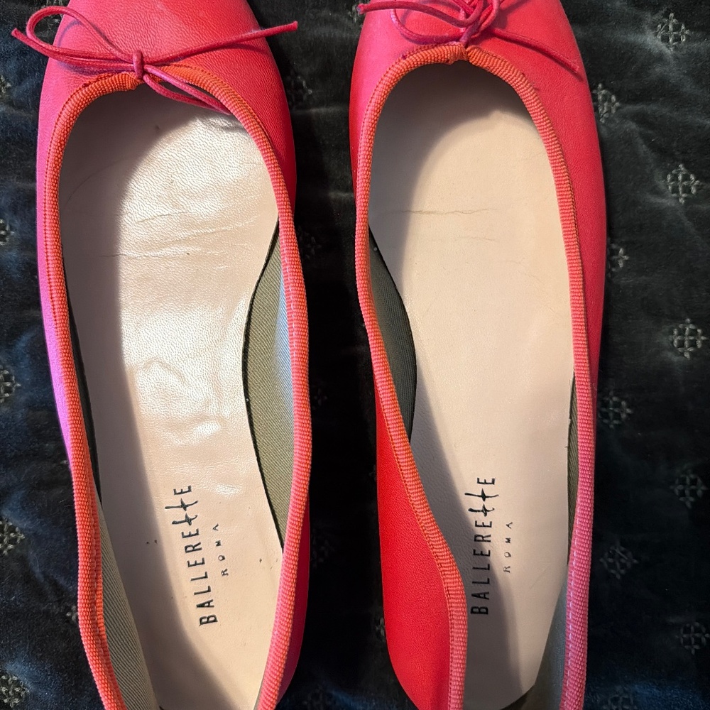 Red flats